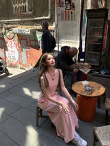 Pink, Held Still