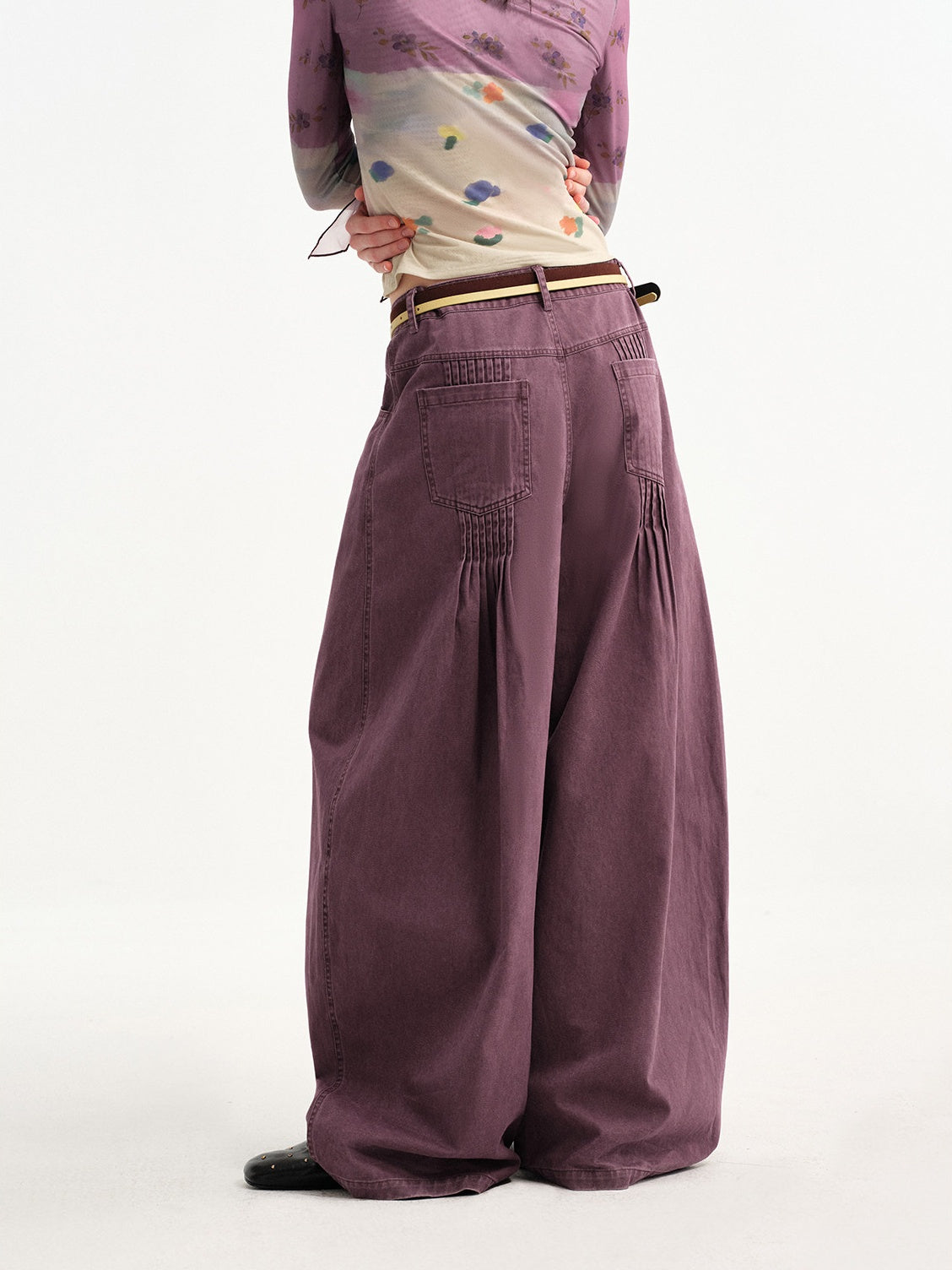 Curved Wide Pants in Purple — AREUMIEUR