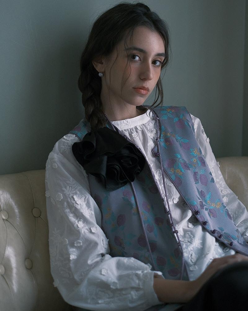 Drape Scrunchie - Black, oversized scrunchie — AREUMIEUR, look 2