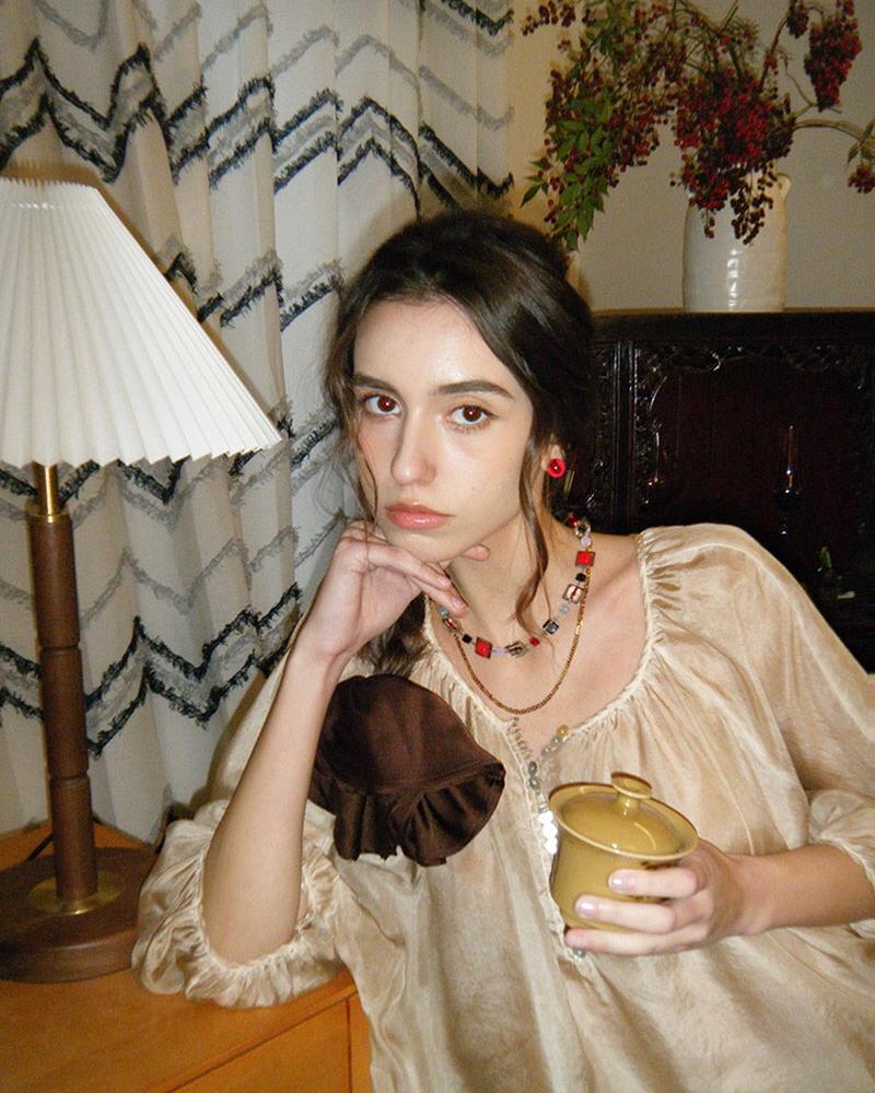 Drape Scrunchie - Brown, oversized scrunchie — AREUMIEUR, look 3