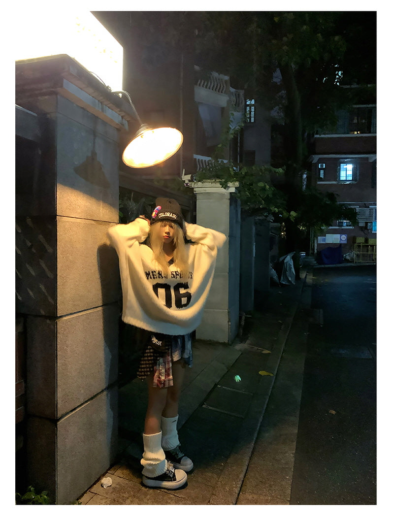 Number Six V-Neck Sweater - White