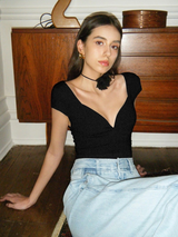 Deep V Slim Stretch Tee - Black