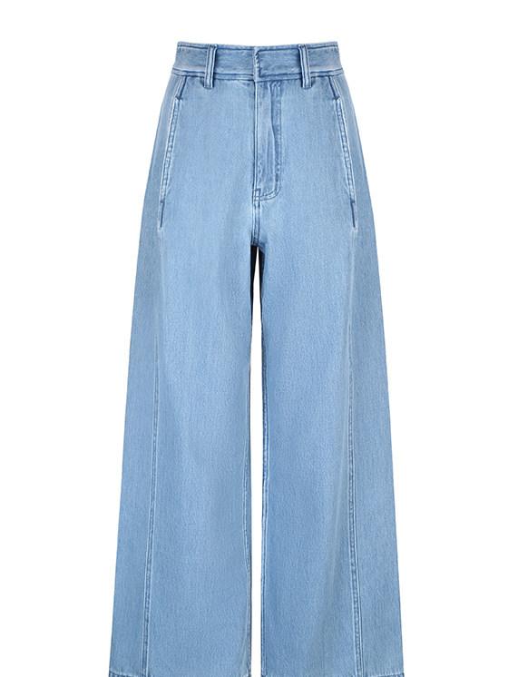 Slouch Flow Wide Denim in Light Blue, light wash wide leg jeans — AREUMIEUR, detail 2