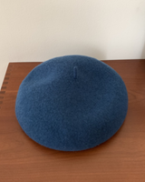 Painter Wool Beret in Peacock Blue, classic wool beret — AREUMIEUR, detail 1